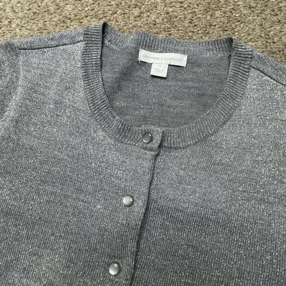New York & Company Cardigan Sweater XS Womens - Picture 7 of 12